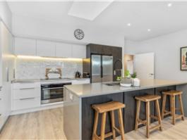  Hardwood Kitchen Cabinets PR-CLC89