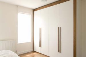 Chocolate bedroom closet melamine board wardrobe design-PR-BK055