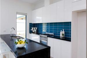 Customized melamine mixed matt lacquer kitchen cabinet prm0802-29